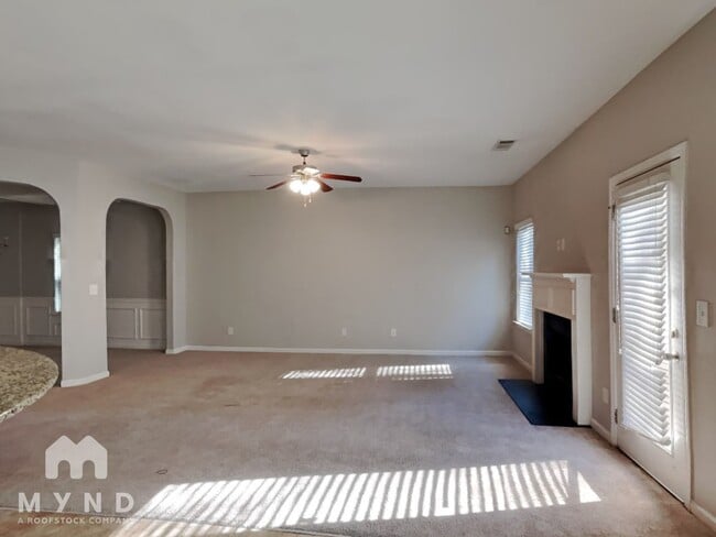 Building Photo - 1576 Pressley Ln