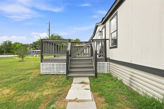 Building Photo - 1151 Heidenreich Ln