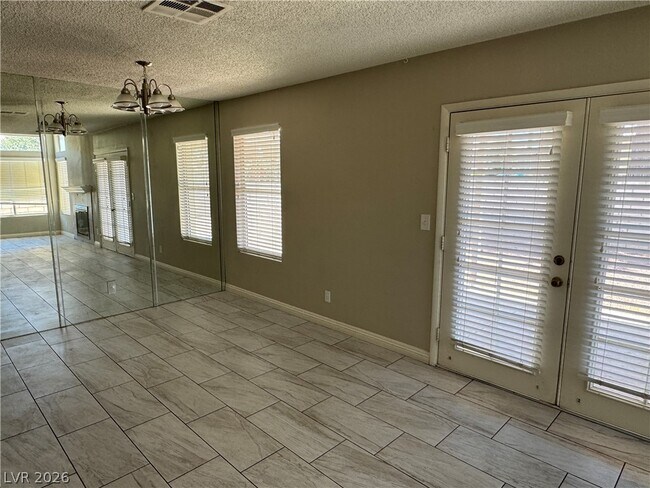 Foto del edificio - 8653 Freeport Ln