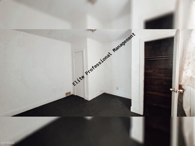 Foto del edificio - 1 br, 1 bath 4plex - 4270 Lapeer Rd Unit 2