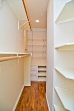 Building Photo - 1215 Rosedale St