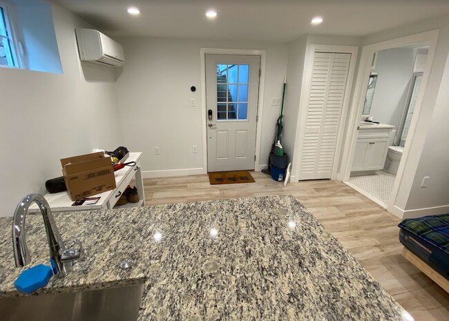 Living/Dining - 1823 N Taylor St
