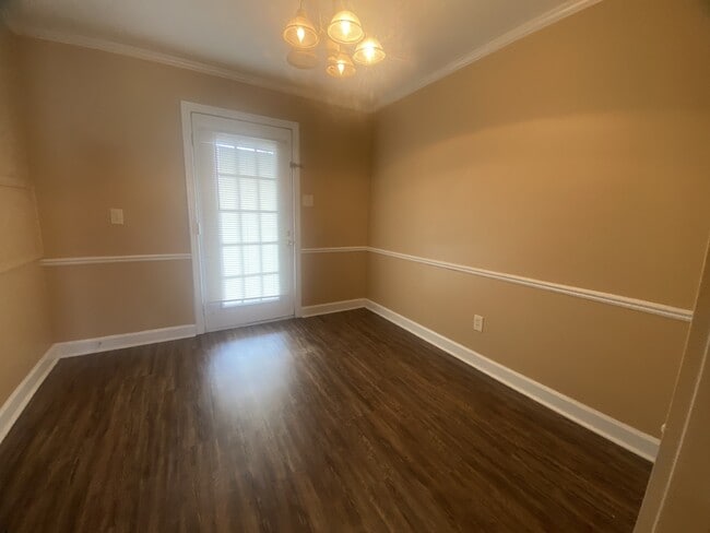 Building Photo - 71 Jackson Crk Dr