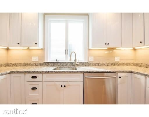 Foto del edificio - 3 br, 2 bath  - 10 Edwin St