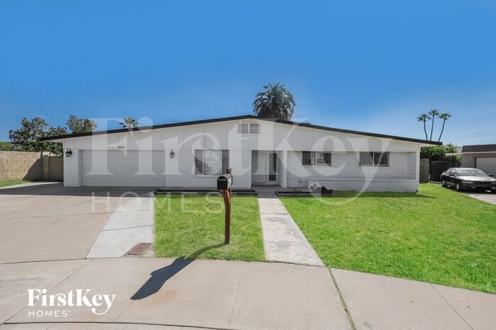 Primary Photo - 3602 W North Ln