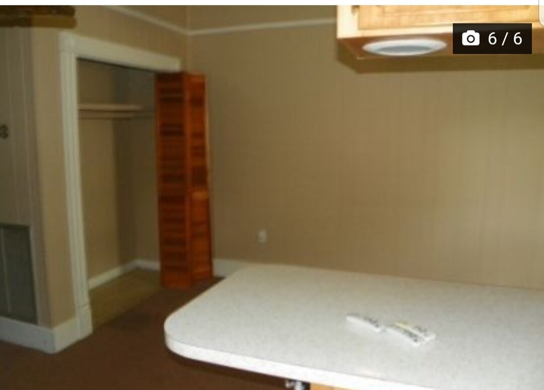 227 Sanford Ave Unit 2, Eufaula, AL 36027 Apartment for Rent in