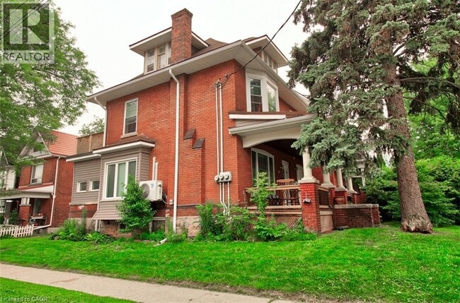 Building Photo - 189 Prospect St S