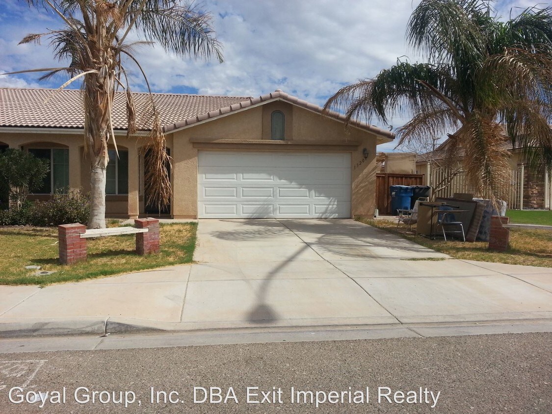 1320 Ramona Ct, Imperial, CA 92251 House Rental in Imperial, CA