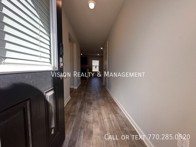 Foto del edificio - Move in Ready