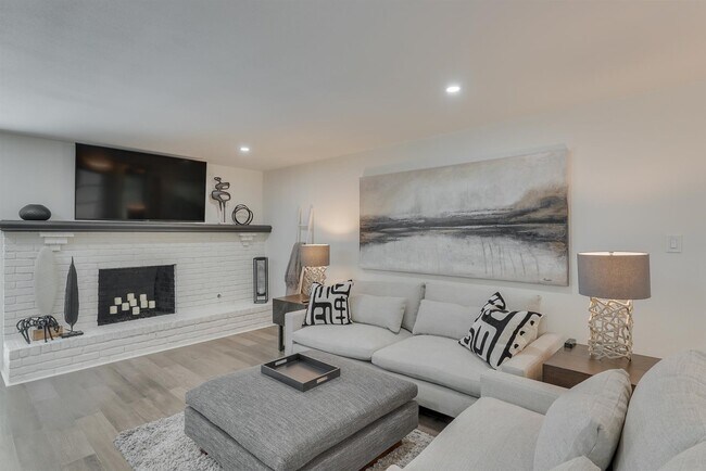 Foto del edificio - 4224 Shady Bend Dr