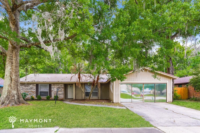 Building Photo - 1413 Dolphin St