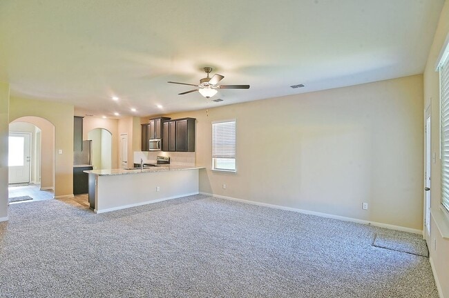 Foto del edificio - BEAUTIFUL 3 BEDROOM HOME LOCATED IN ANNA,TX!