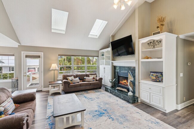 Foto del edificio - 111 Thompson Cove Rd