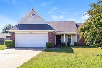 Building Photo - 8037 Green Valley Cove