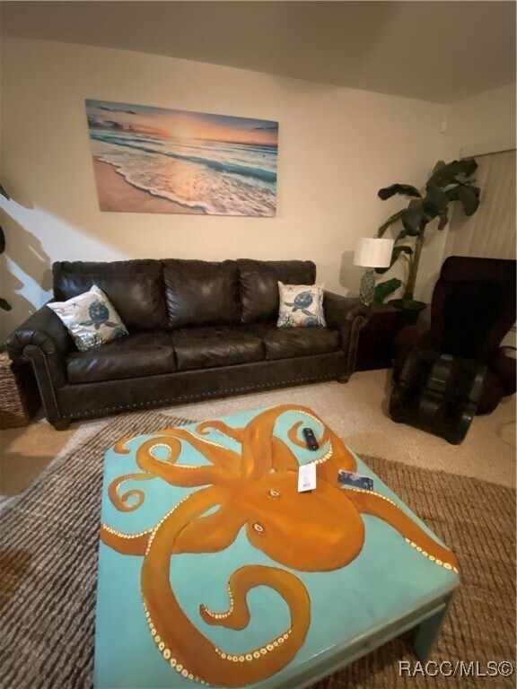 Foto del edificio - 2131 N Pinecone Ave