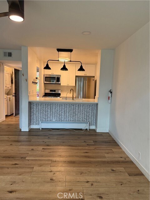 Foto principal - 14081 Bayside Dr