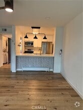 Building Photo - 14081 Bayside Dr