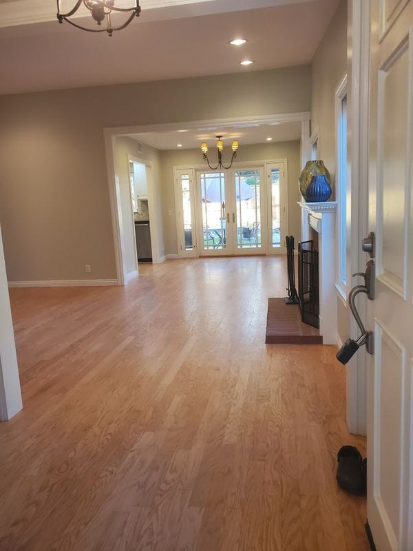 Foto del edificio - 6695 Indianbroom Ct