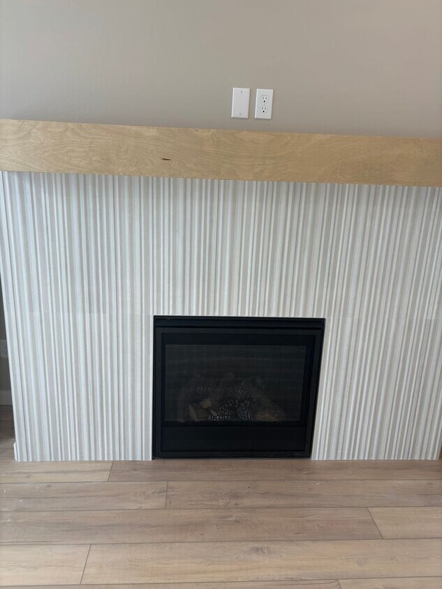 Building Photo - 3 Bedroom, 2.5 Bathroom New Build in Keizer!