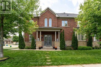 Building Photo - 2120 Fiddlers Way