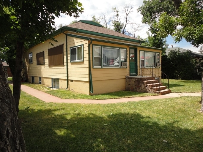 Lazelle Rental Rooms Apartments in Sturgis, SD
