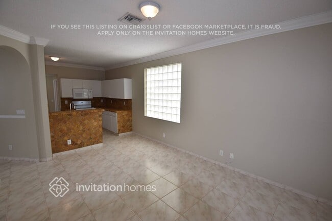 Building Photo - 7141 Pigeon Key Way