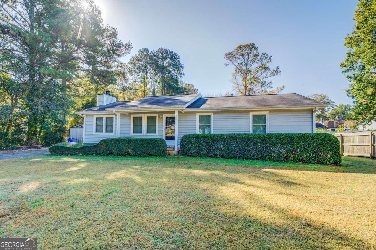 Primary Photo - 905 Rambling Rose Ct NW