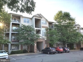 Building Photo - 12112 Garden Grove Cir