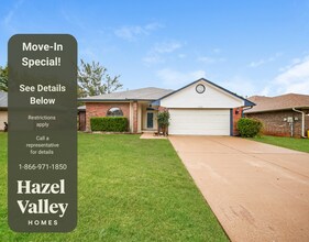 Building Photo - 1708 Yosemite Pl