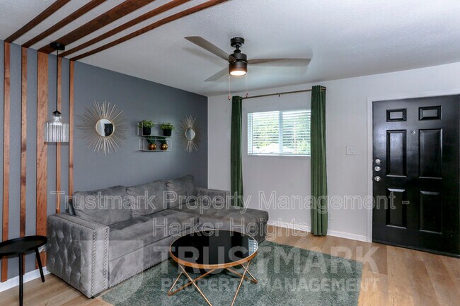 Foto del edificio - 614 Adams Ave