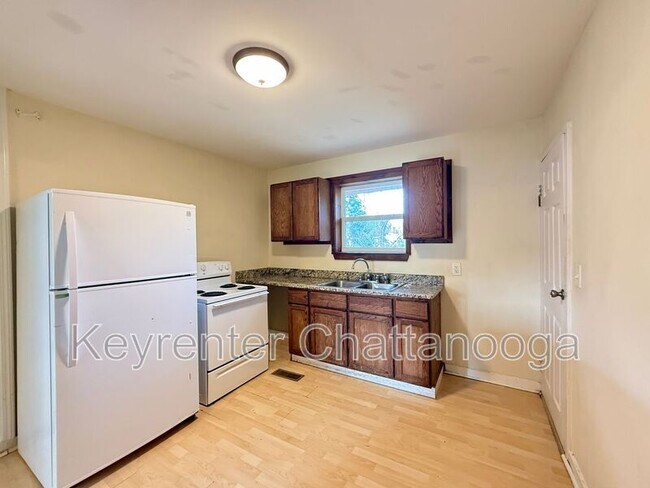 Foto del edificio - 5 Gaylord Dr