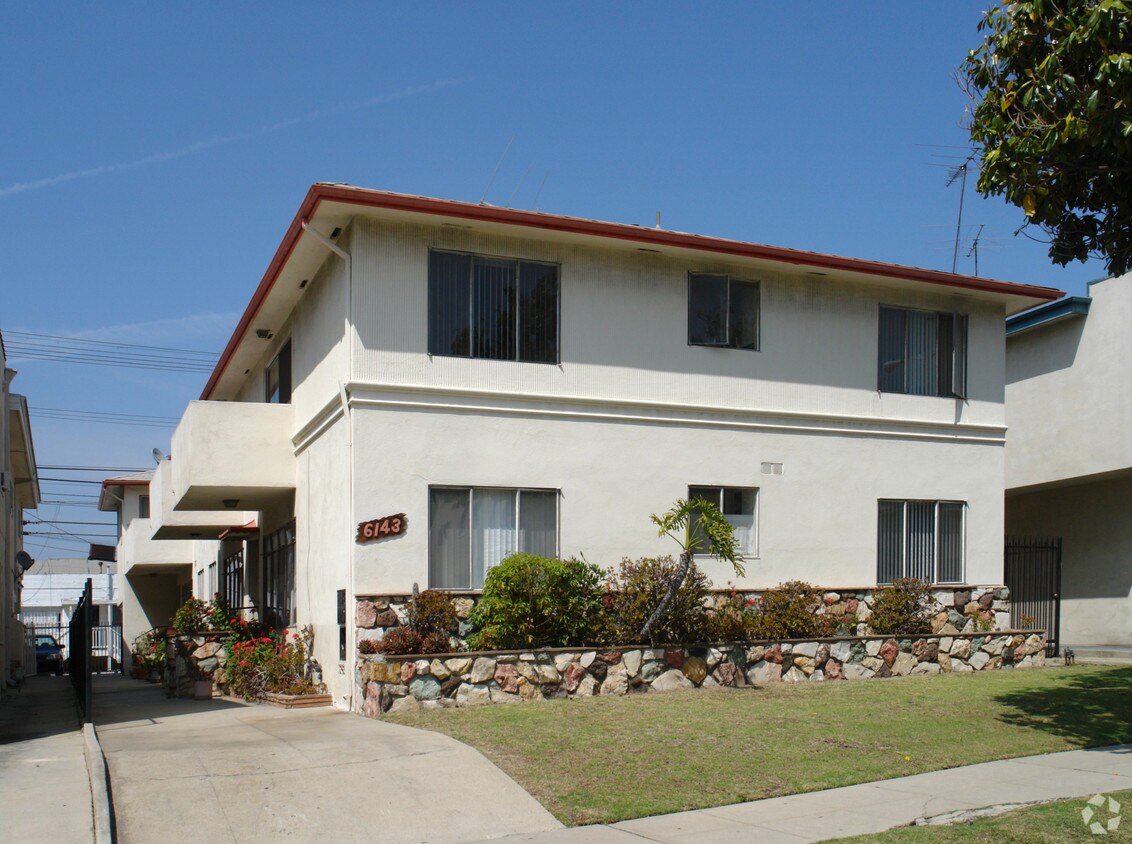 Building Photo - 6143 Alcott St