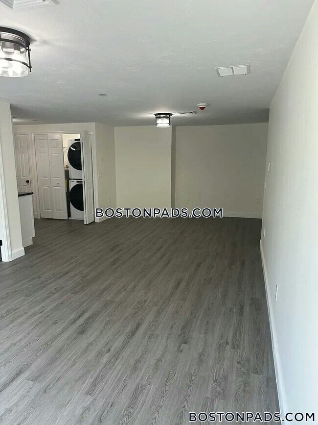 Foto del edificio - 267 Mill St