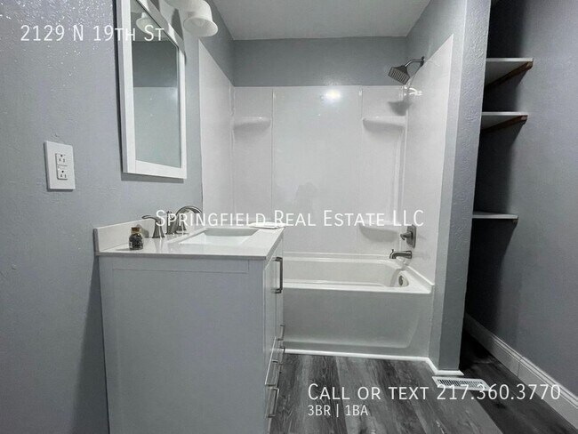 Foto del edificio - 2129 N 19th St