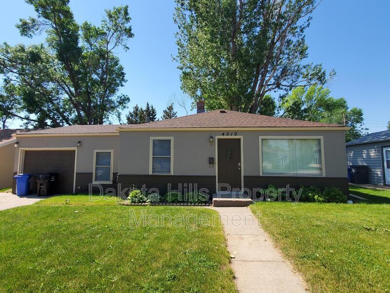 Primary Photo - 4019 W St Louis St