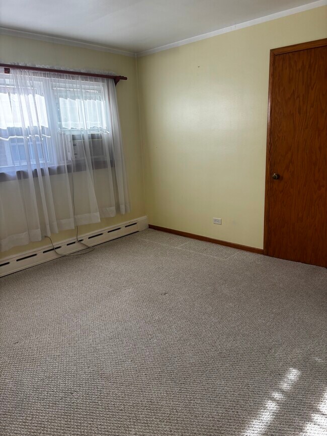 Foto del edificio - 5428 W Sunnyside Ave