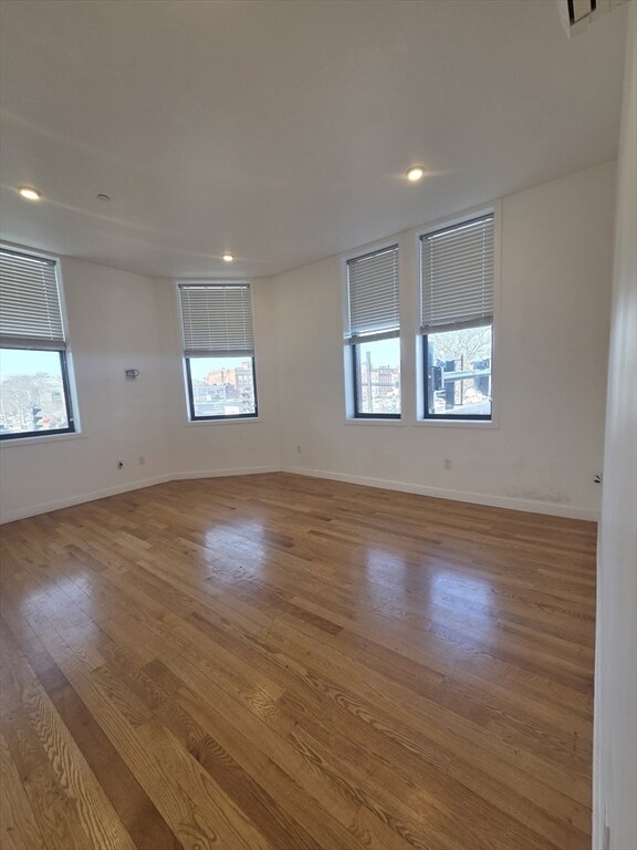 Foto del edificio - 64 Market St