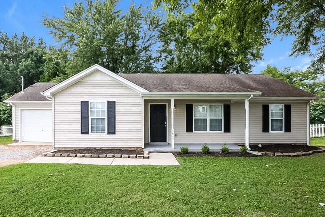 Building Photo - 2044 Horncastle Dr