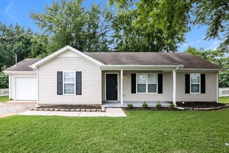 Building Photo - 2044 Horncastle Dr