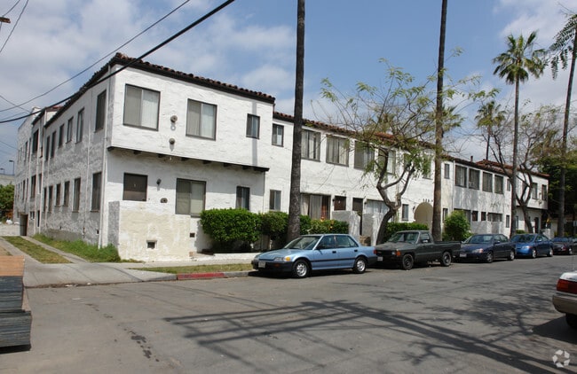 123 E Windsor Rd - Windsor Court - Windsor Court Glendale LLC