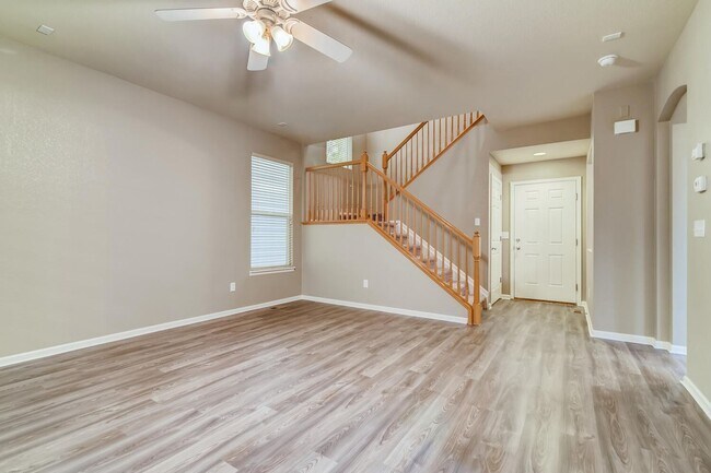 Foto del edificio - 3614 Cassiopeia Ln