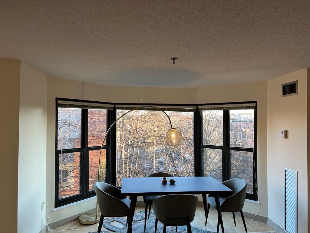 Primary Photo - 120 Huntington Ave