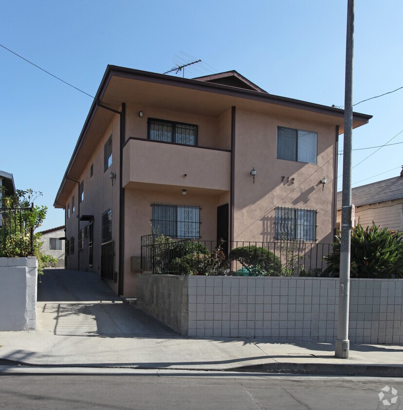 Foto principal - 712 Bunker Hill Ave