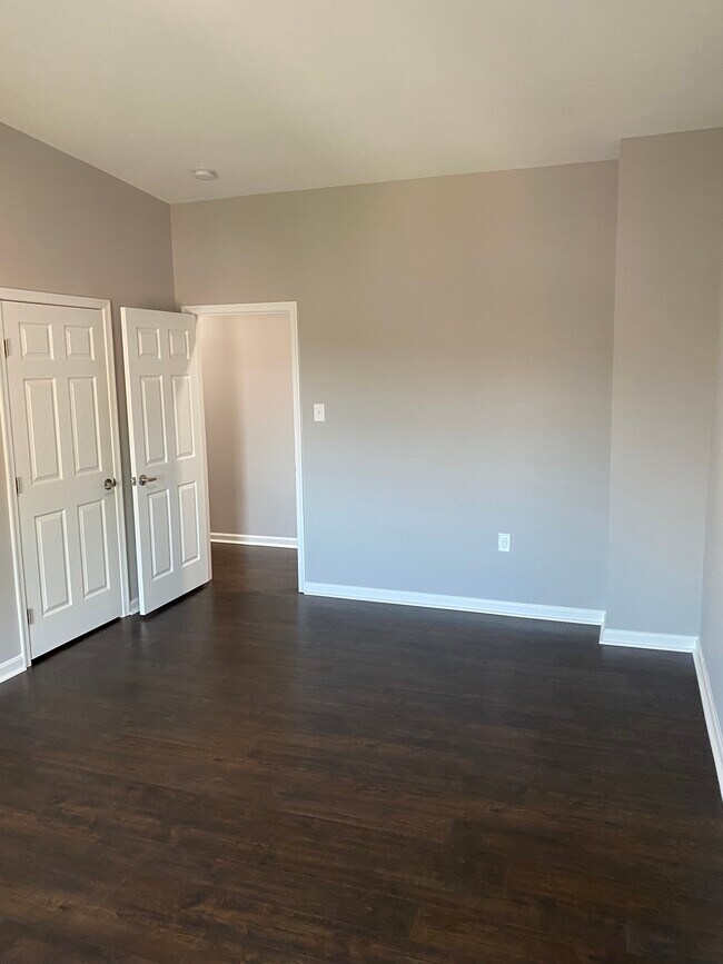 Foto del edificio - 1403 Howard Rd SE