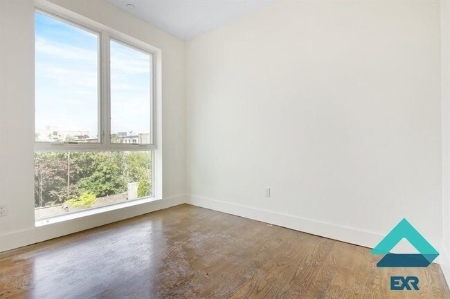 Foto del edificio - 1784 Broadway