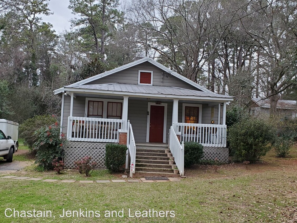 Primary Photo - 2 br, 2 bath House - 220 Johnson Dr.