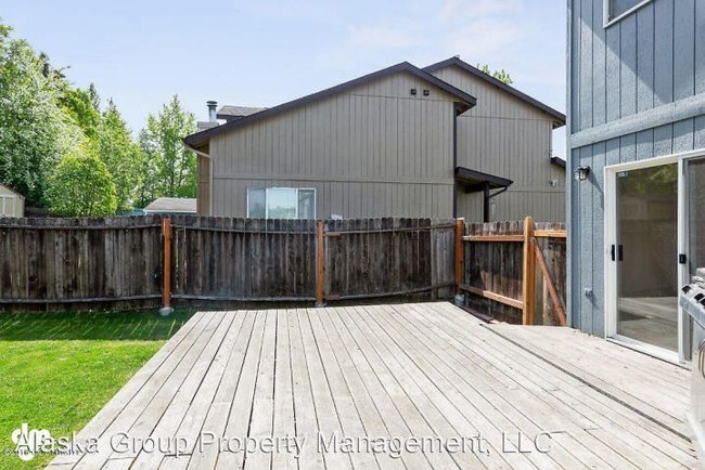 Building Photo - 3 br, 2.5 bath House - 12313 Woodward Drive
