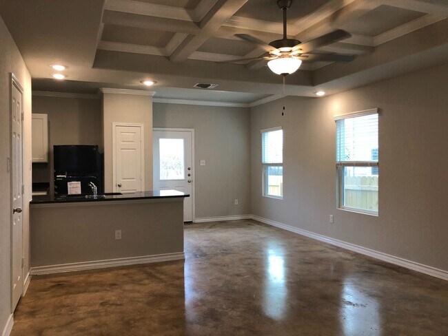 Foto del edificio - Town home for rent