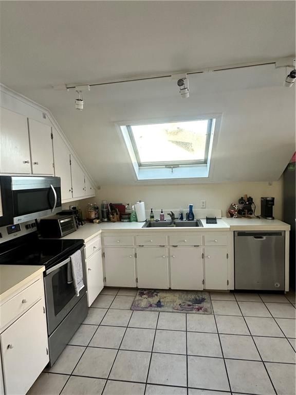 Building Photo - 20 Annandale Rd