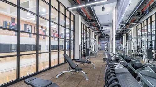 Foto del edificio - 606 W 57th St
